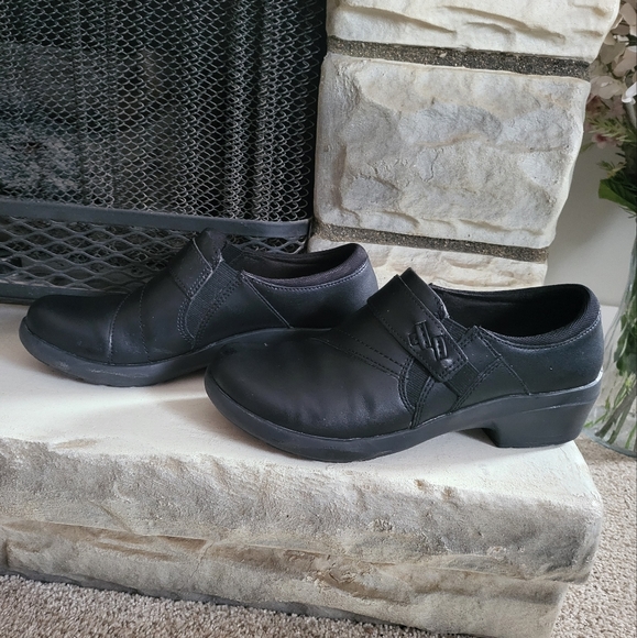 CLARKS Angie Pearl sz 7 - Picture 4 of 6